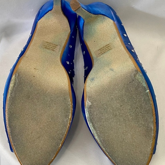 Touch Ups Women’s Royal Blue Platform Stilettos - Picture 10 of 16